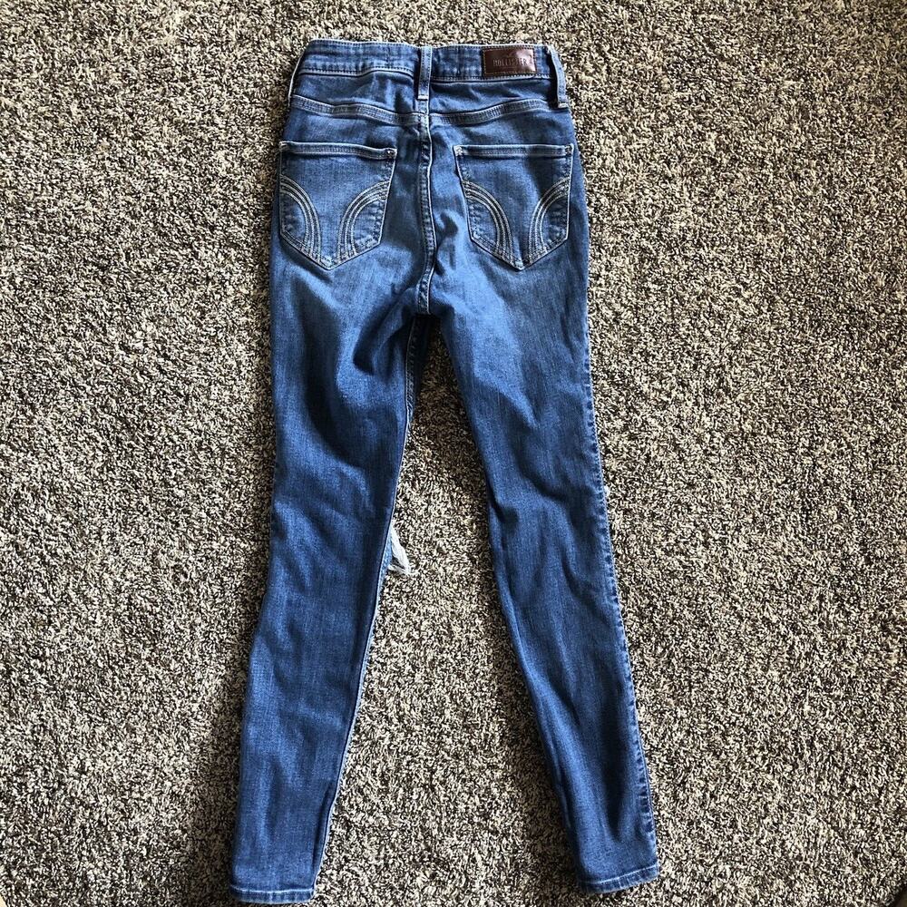 Hollister Ultra High- Rise Super Skinny Medium Wash Girl Jeans Size W 23 L 26 - Picture 6 of 7